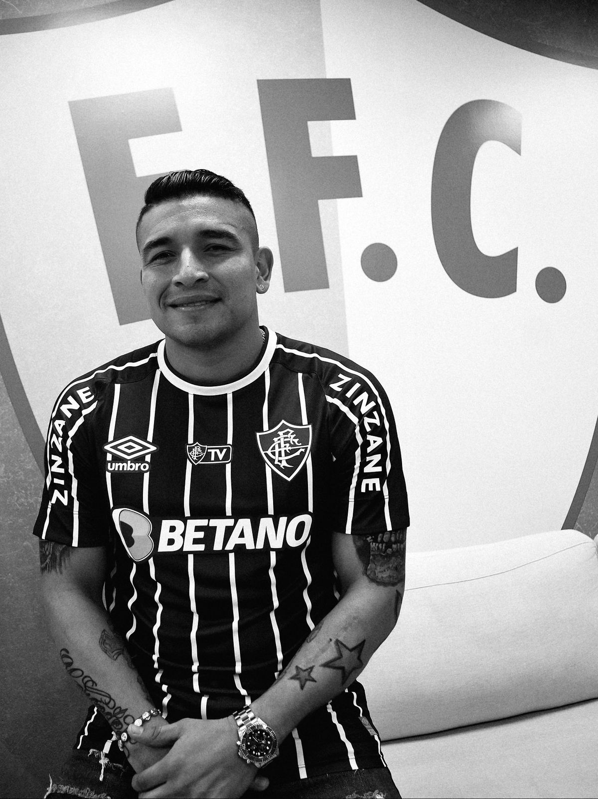 El jugador nacido en Ecuador tambi&eacute;n defendi&oacute; los colores de Fluminense.