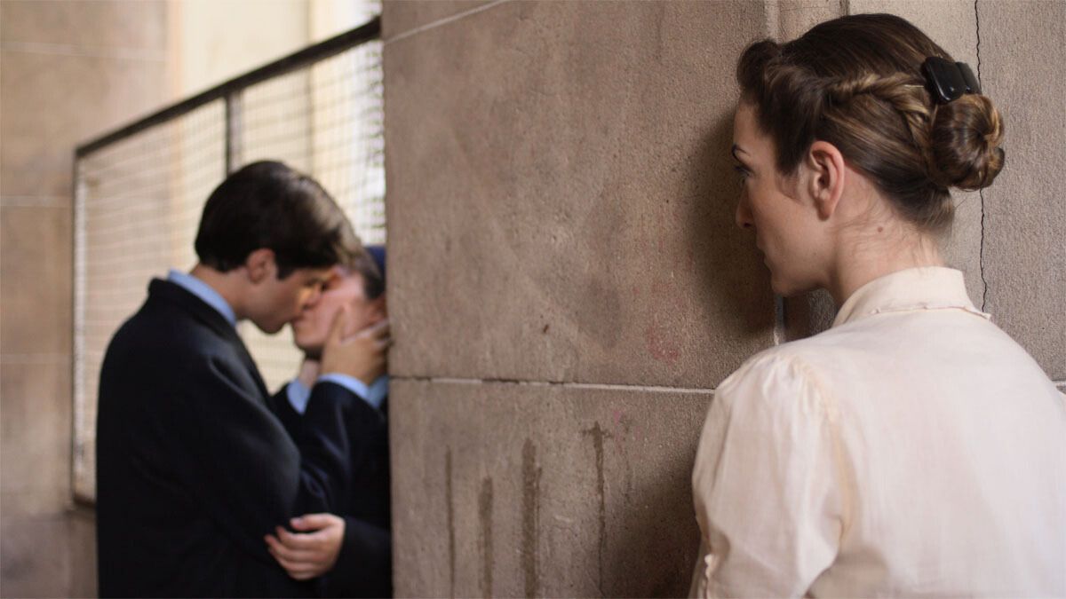 La actriz Julieta Zylberberg  interpreta en la pelíucla a María Teresa Cornejo