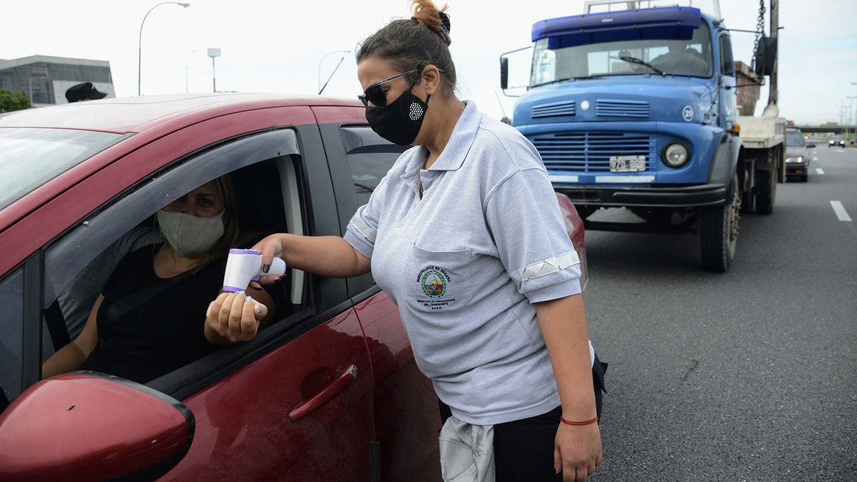 Se dispararon los casos de coronavirus en Argentina.