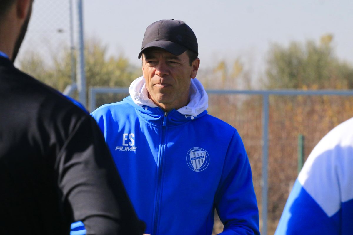 El DT del Expreso se ilusiona con ampliar su plantel.