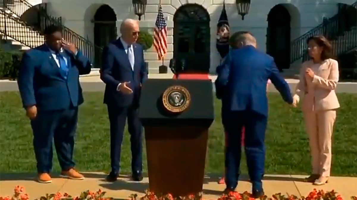 Joe Biden volvió a mostrar ante las cámaras un momento de confusión.
