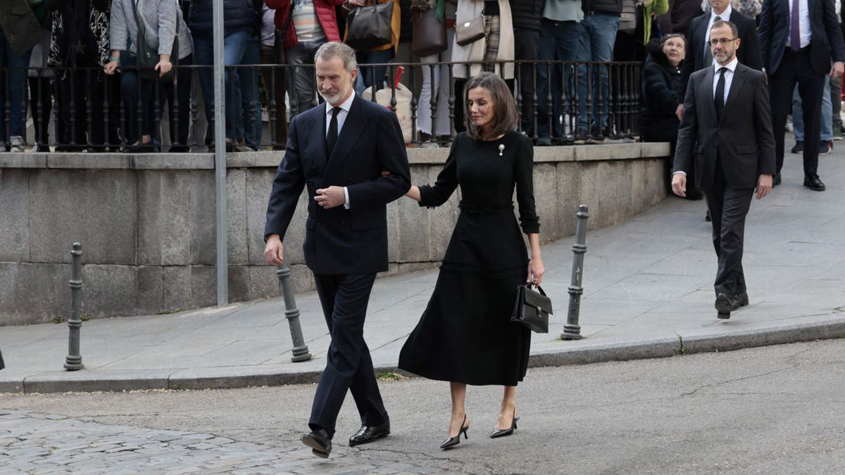 Letizia Ortiz se reunió con buena parte de la familia real.