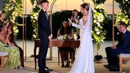 Kevin Zenón tuvo un hermoso casamiento. Contrajo matrimonio con Sol Amsler. Kevin Zenón tuvo un hermoso casamiento. Contrajo matrimonio con Sol Amsler.