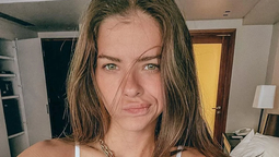 Se filtró una foto de la China  en corpiño transparente y explotó Instagram