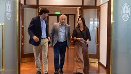 El ministro de Gobierno, Natalio Mema, el gobernador Alfredo Cornejo y la subsecretaria de Infraestructura, Marité Badui. El ministro de Gobierno, Natalio Mema, el gobernador Alfredo Cornejo y la subsecretaria de Infraestructura, Marité Badui.