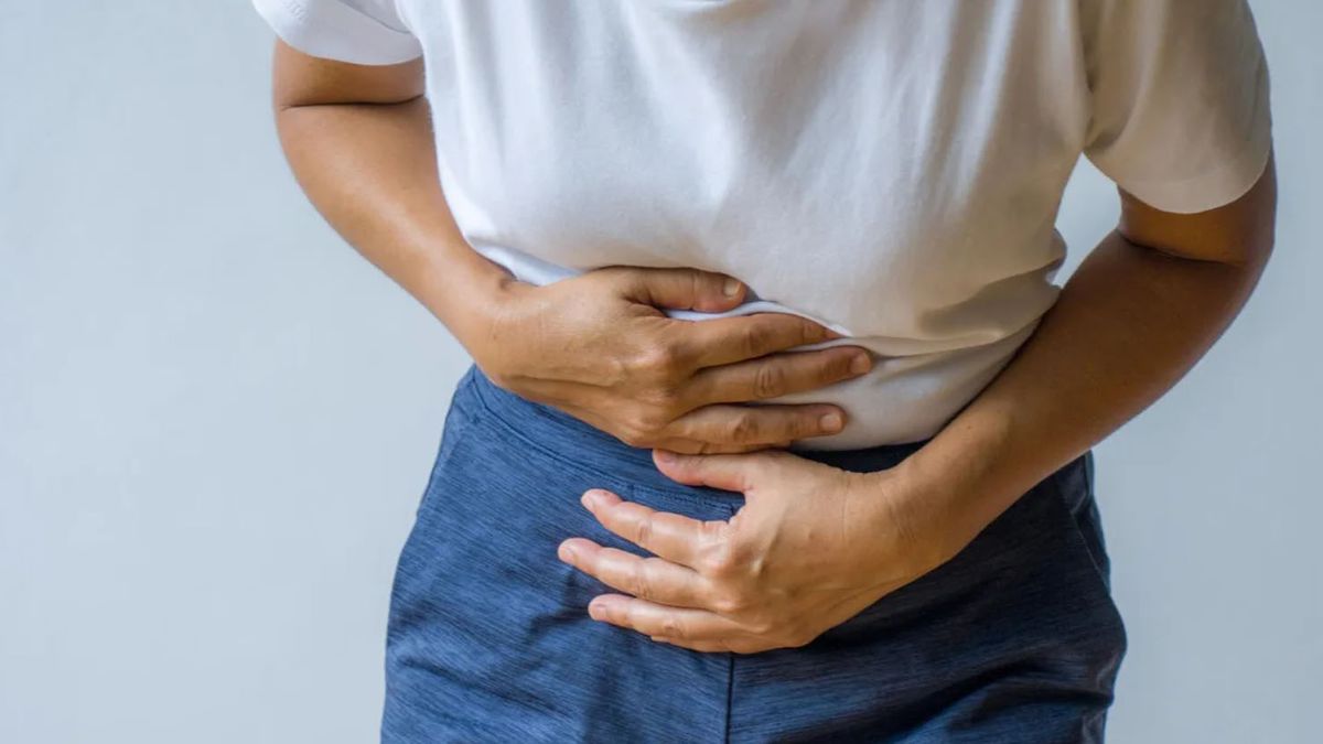 La presencia de cáncer de vejiga puede presentar dolores como uno de los síntomas de la enfermedad La presencia de cáncer de vejiga puede presentar dolores como uno de los síntomas de la enfermedad