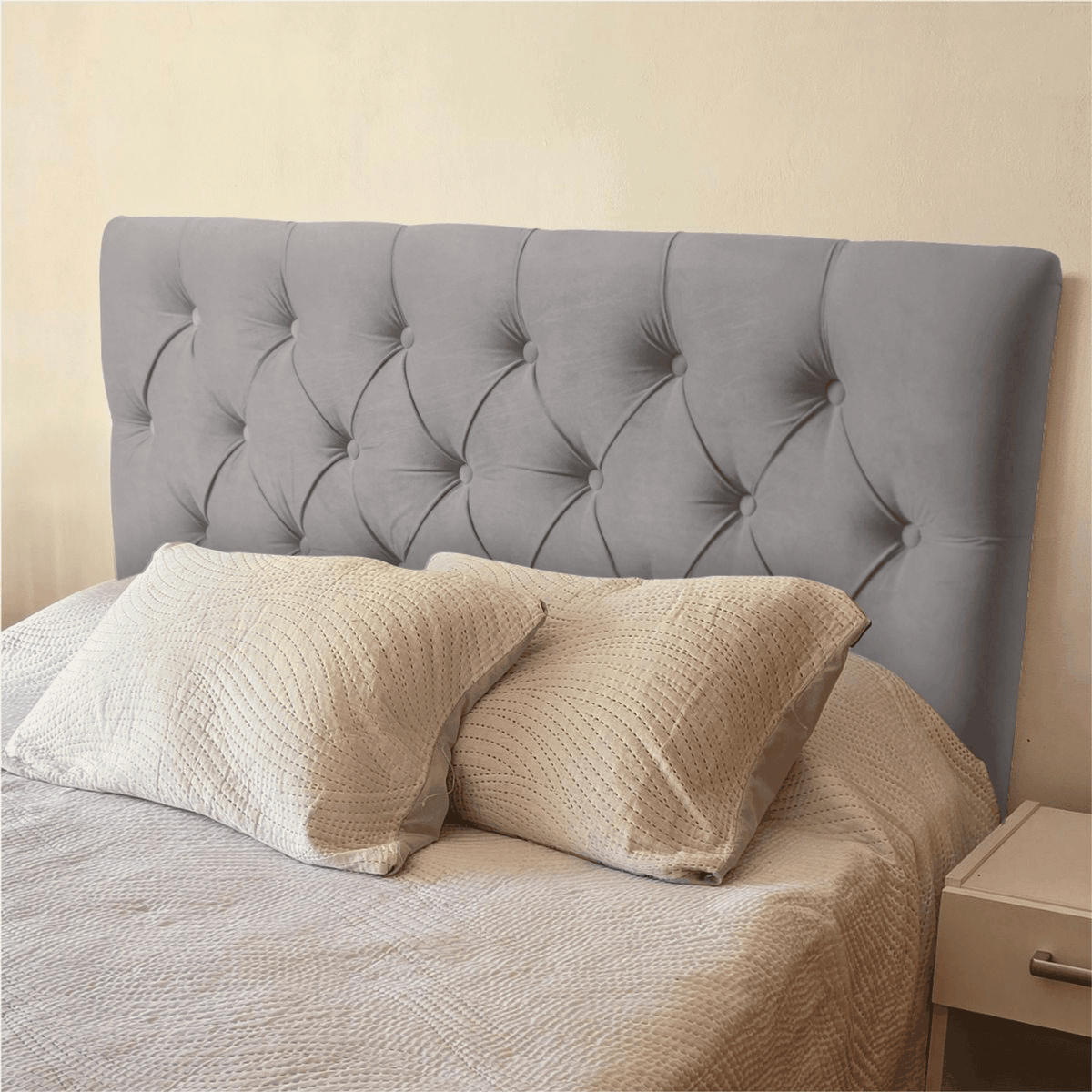 El respaldo de la cama puede ser reemplazado por una tendencia.&nbsp;