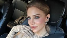 Evangelina Anderson confirma que es la reina de la mini cinturón al ras en modo XS y ultra ceñida
