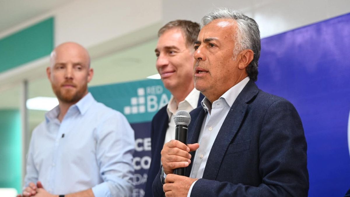 A mediados de enero, el funcionario nacional que visitó Mendoza fue el ministro del Interior, Diego Santilli. Pasó por Luján de Cuyo, otro de los municipios que va a elecciones. A mediados de enero, el funcionario nacional que visitó Mendoza fue el ministro del Interior, Diego Santilli. Pasó por Luján de Cuyo, otro de los municipios que va a elecciones.