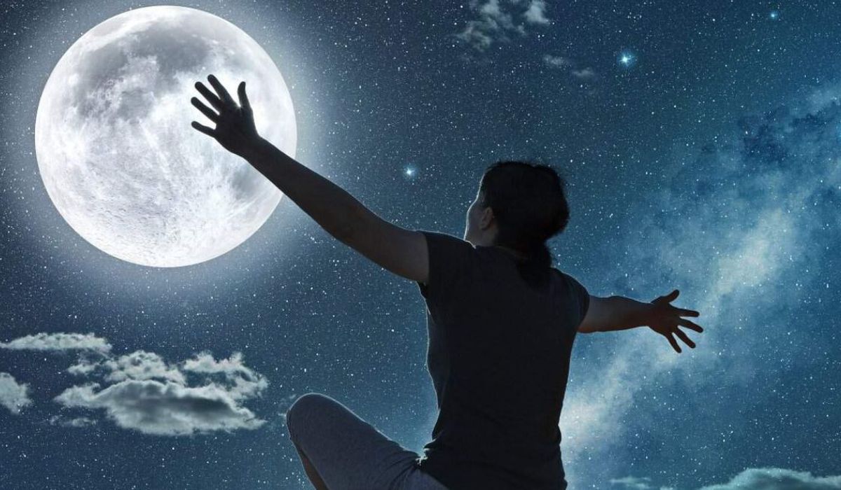 Ritual de la vela y el papel para hacer en la Luna Nueva del 9 de febrero.
