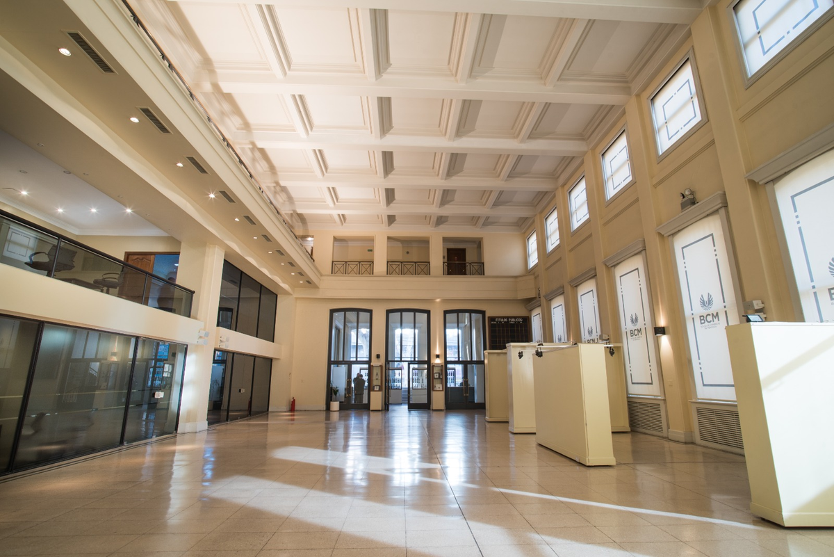 Según su presidente y accionista mayoritario Luis Romano, la Bolsa de Comercio ya inició una 