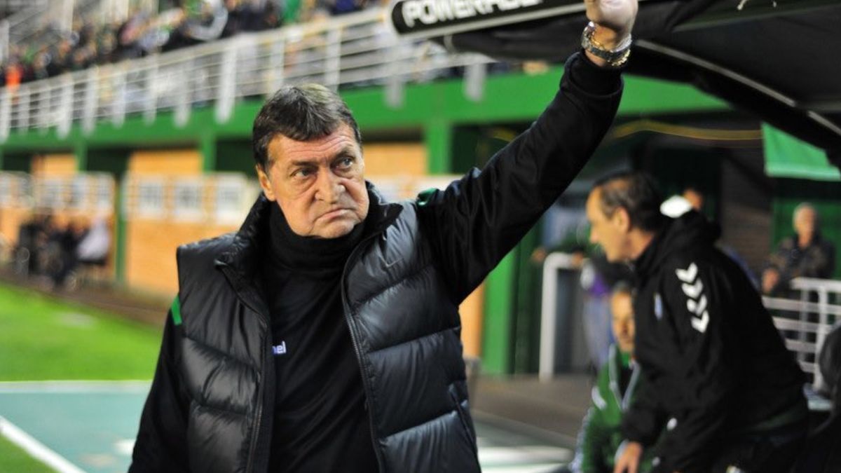 Falcioni se despidió de Banfield de común acuerdo.