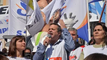 El SUTE confirmó que docentes y celadores definirán si aceptan la propuesta salarial del Gobierno El SUTE confirmó que docentes y celadores definirán si aceptan la propuesta salarial del Gobierno