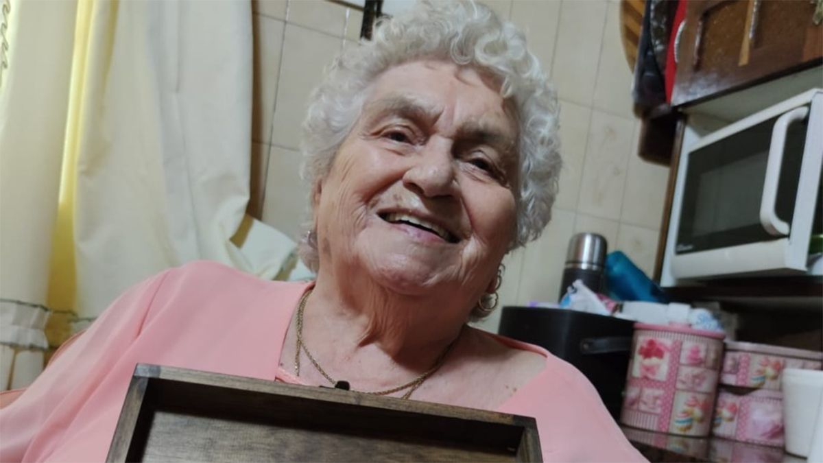 Modesta tiene 93 años y es muy conocida en Buena Nueva