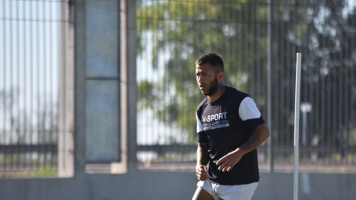 El primer gol de Brian Andrada fue con dedicatoria especial