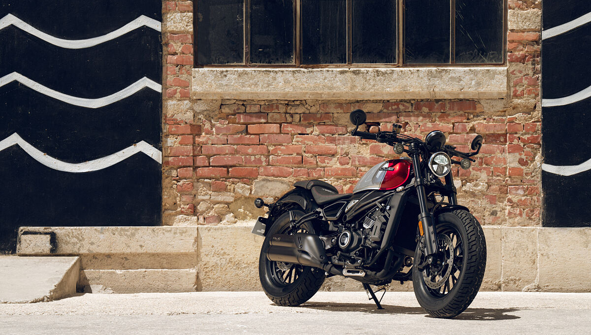 La nueva moto había sido mostrada por primera vez en el escenario del Beijing Motorcycle Show, que fue en agosto del año pasado