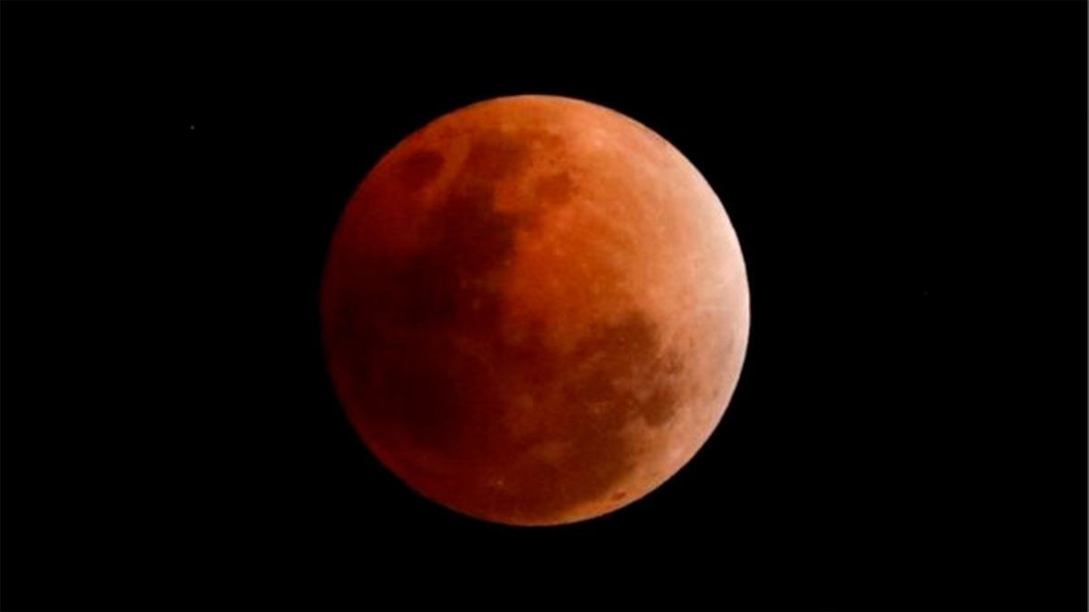 Eclipse total de luna: a qué hora se verá en Mendoza