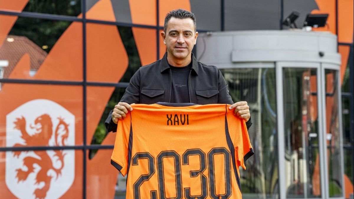Xavi Hernández fue presentado como entrenador, pero revelaron que era la tercera opción