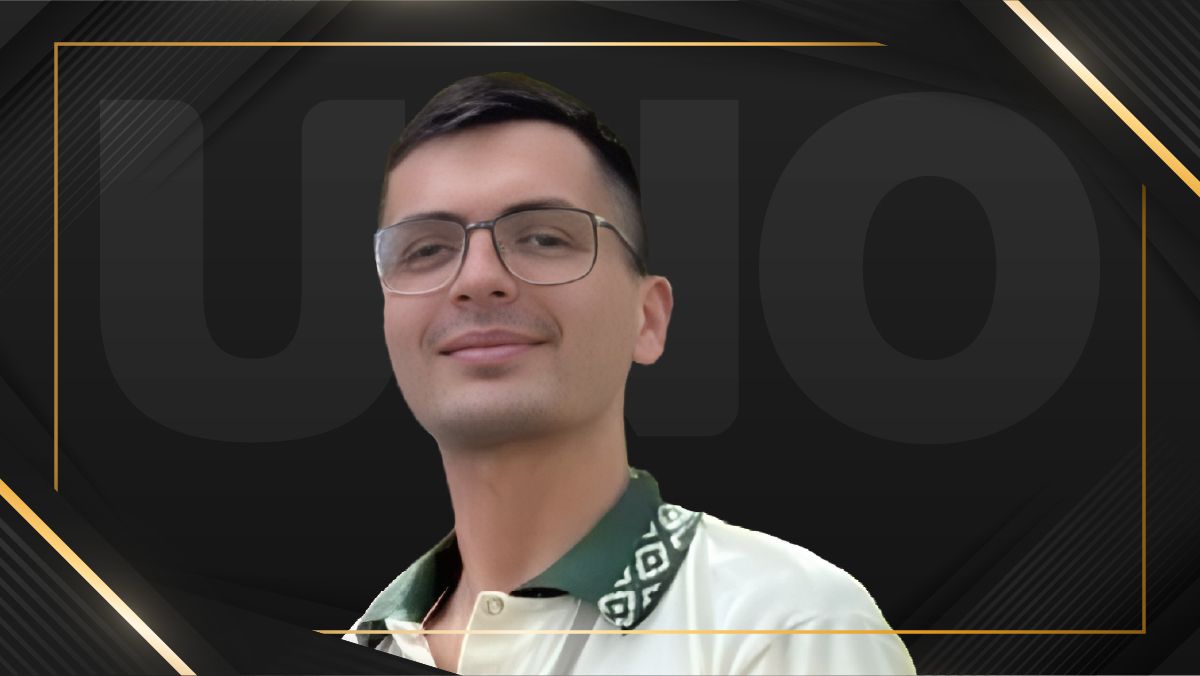 Luciano Galván es un ejemplo de superación. Trabajador de la viña en San Martín, ganó un concurso literario que le permitió conocer la casa de Ana Frank en Holanda. Luciano Galván es un ejemplo de superación. Trabajador de la viña en San Martín, ganó un concurso literario que le permitió conocer la casa de Ana Frank en Holanda.