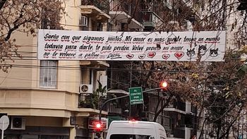 El insólito cartel de un hombre desesperado por recuperar a su mujer