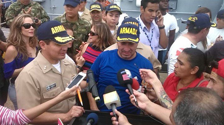 Entre medusas y tiburones, dos buzos pasaron 48 horas a la deriva