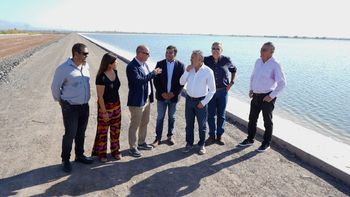 Cornejo inauguró en Las Heras un reservorio de agua 3 veces más grande que el lago del Parque