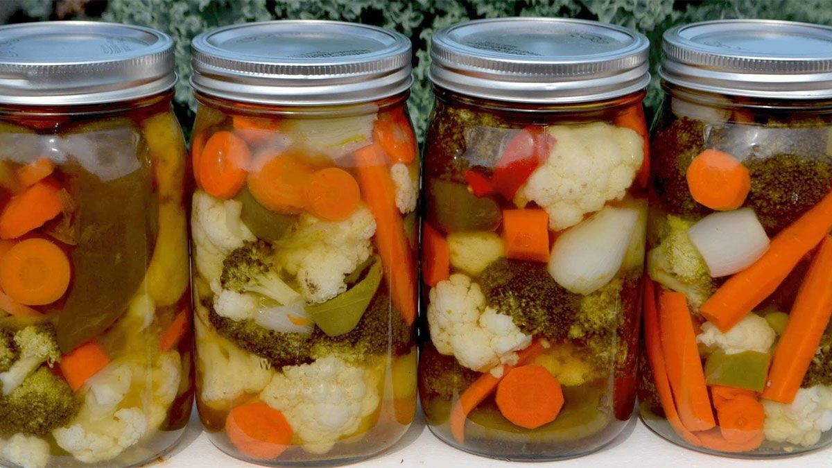 Hacer pickles caseros es muy fácil de hacer