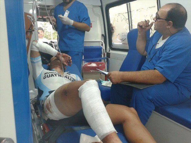 Peligrosa caída de Brizuela por culpa de la arenilla en el Cerro de la Gloria
