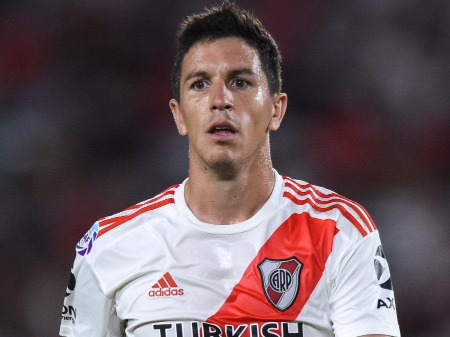 Nacho Fernández emigraría a Brasil o a España.