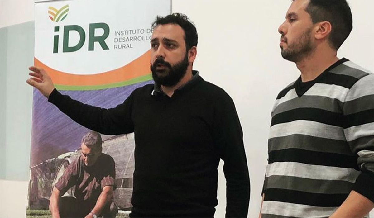 El Estado mendocino también retiró los fondos que ponía para sostener tanto el Instituto de Desarrollo Rural, como el de Desarrollo Comercial. En total destinaba unos $2.000 millones anuales. El Estado mendocino también retiró los fondos que ponía para sostener tanto el Instituto de Desarrollo Rural, como el de Desarrollo Comercial. En total destinaba unos $2.000 millones anuales.