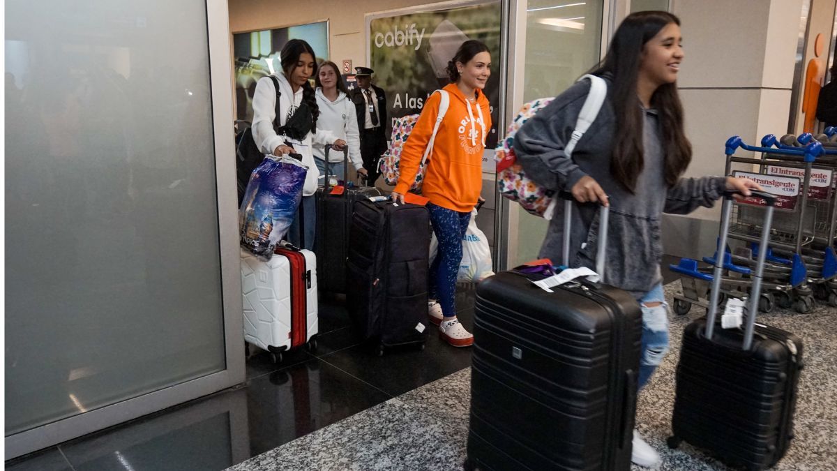 Según los números del Gobierno, 3.500.000 personas visitaron Mendoza en el último año. Según los números del Gobierno, 3.500.000 personas visitaron Mendoza en el último año.