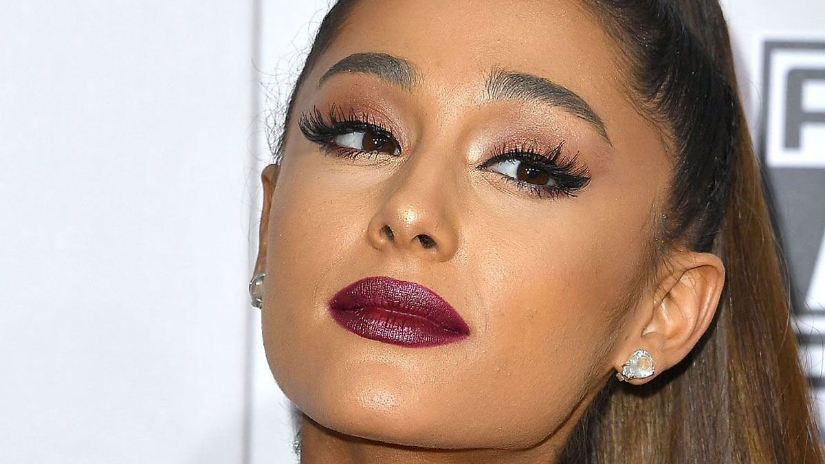 La cantante Ariana Grande es la gran protagonista de la película documental de Netflix.