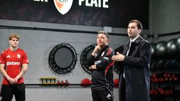 Cómo fue la reunión entre Di Carlo y Gallardo en el entrenamiento de River Cómo fue la reunión entre Di Carlo y Gallardo en el entrenamiento de River