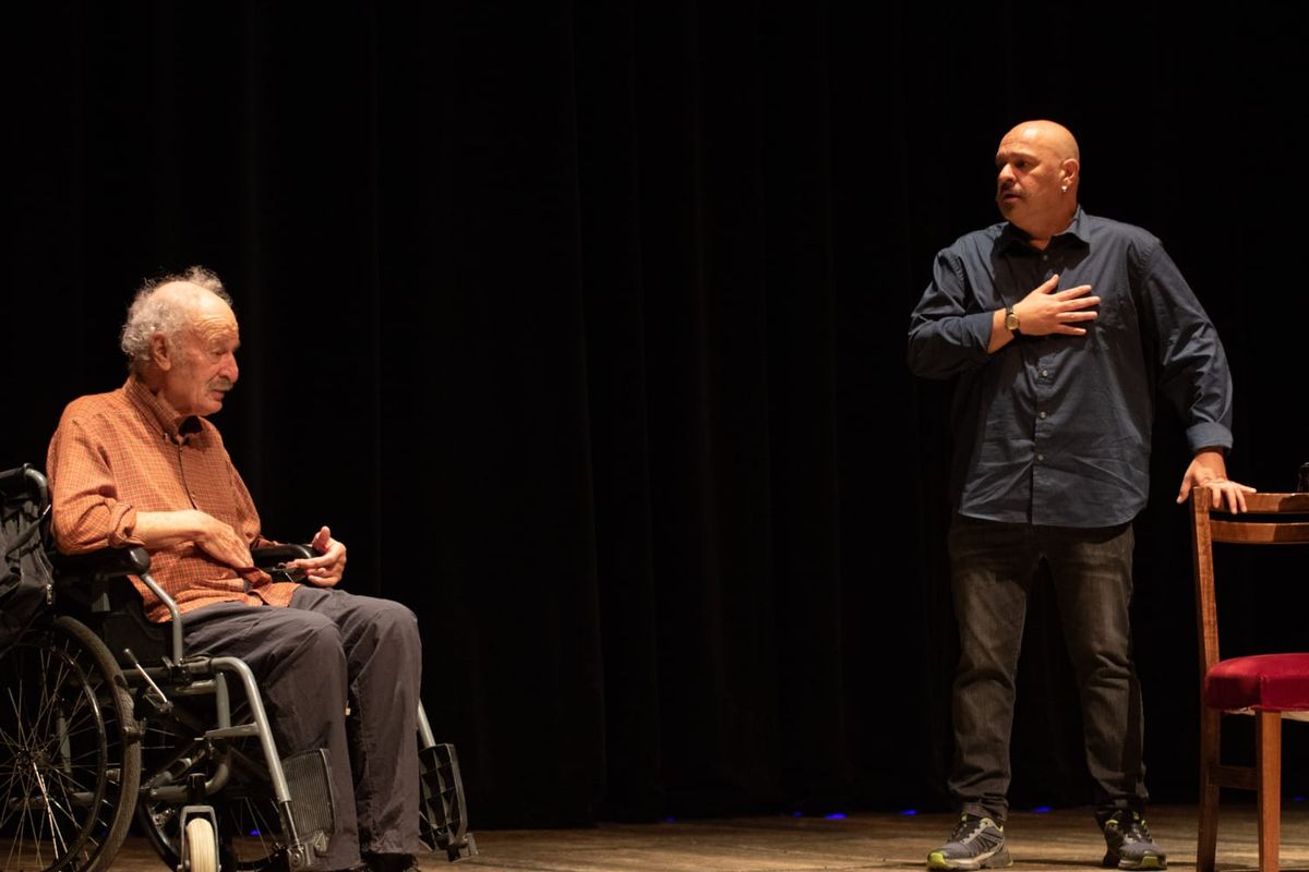 Este viernes 12 vuelve a la cartelera la obra Así Lo Vip, que se presenta en el Teatro Independencia, con las actuaciones de Ernesto Flaco Suárez y Marcelo Sánchez.