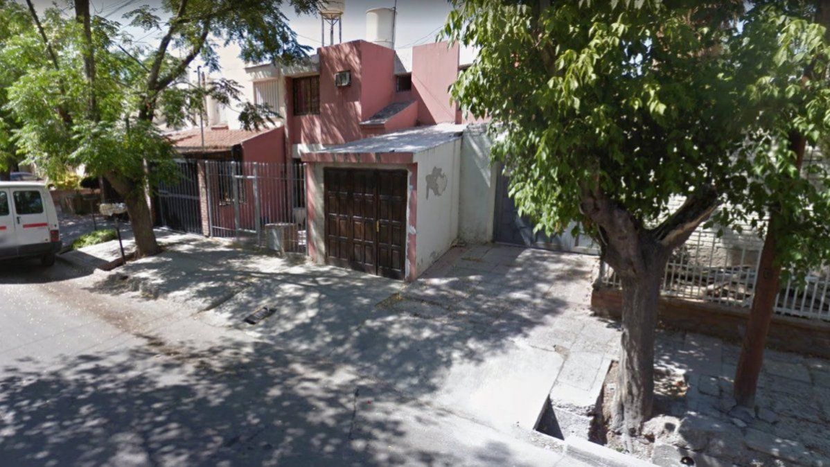 La casa del abusador serial en el barrio Unimev.
