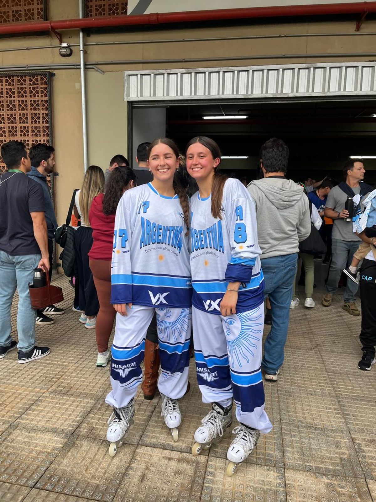 Marengo y Palet representan a Mendoza en el Mundial de Hockey en línea Sub 19.