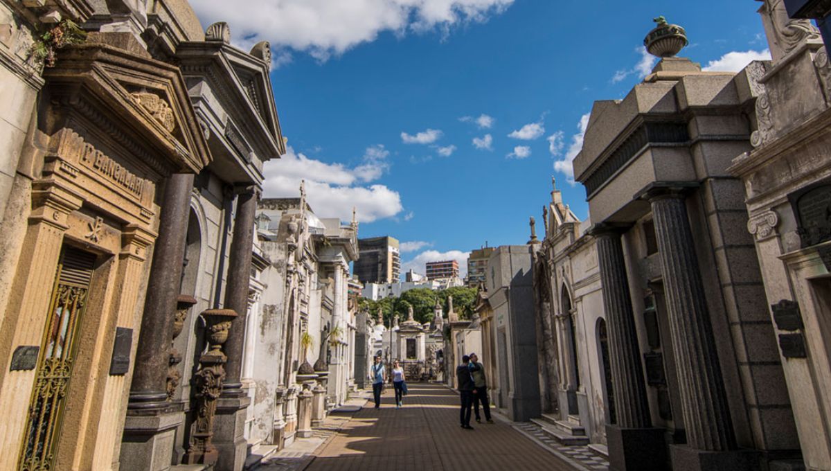 Van a instalar un café y gift shop en el cementerio más famoso de Argentina