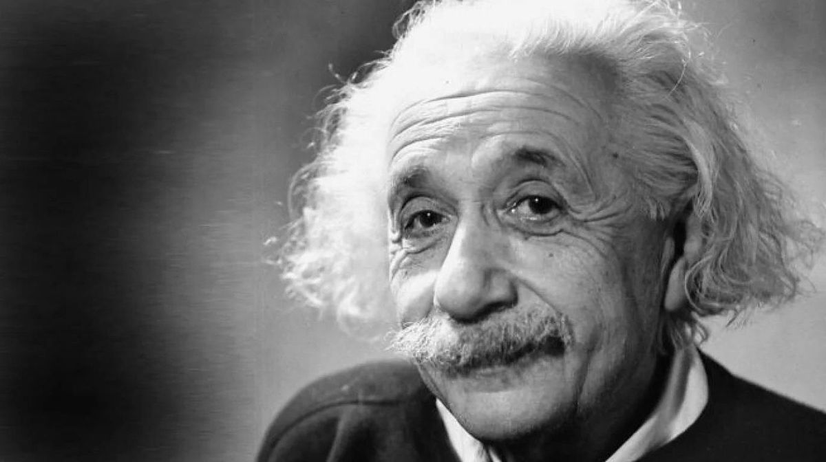 El libro de ficción que Albert Einstein valoró más que cualquier texto científico: también fascinó a Freud y a Nietzsche