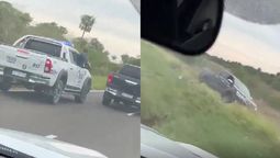 dos camionetas esquivaron un control de transito y se tirotearon con la policia