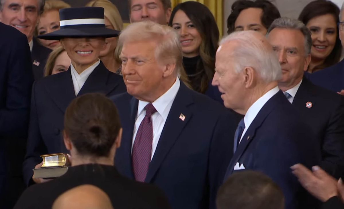 Juntos Donald Trump y Joe Biden, en enero el día de la asunción del republicano. Juntos Donald Trump y Joe Biden, en enero el día de la asunción del republicano.