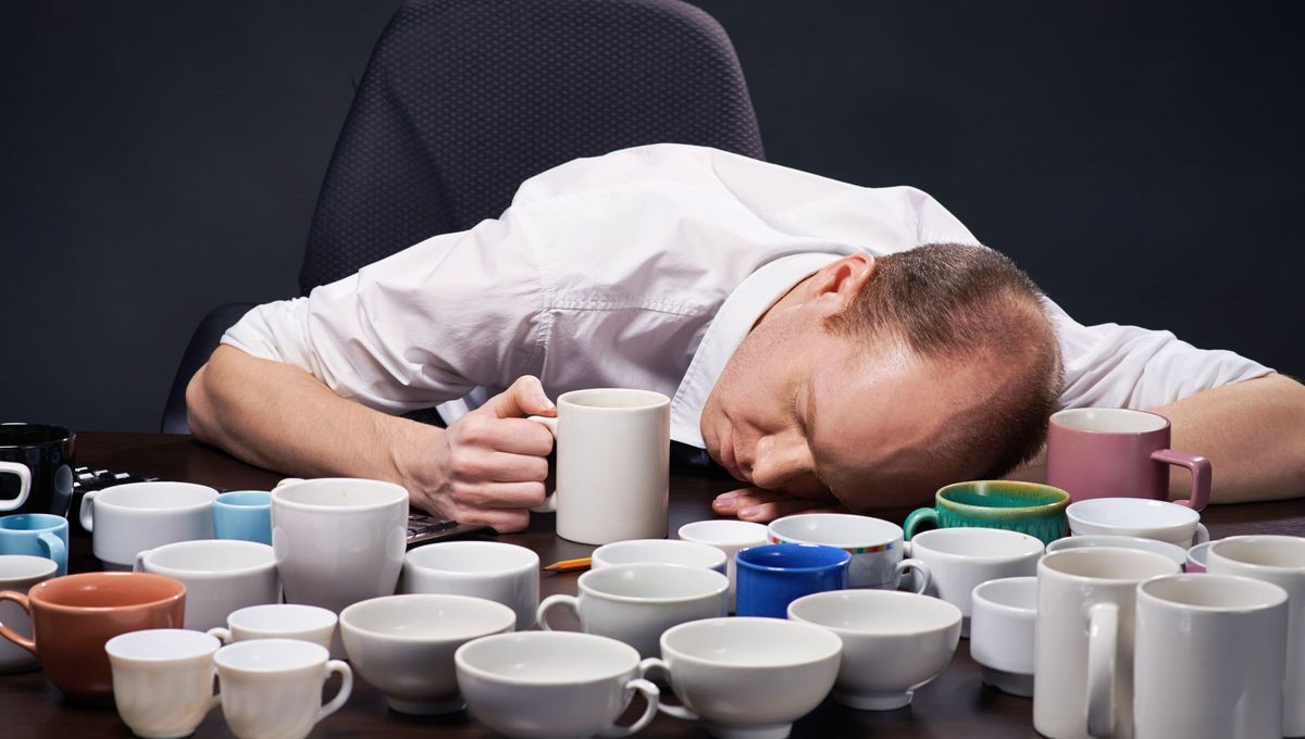 El signo del zodiaco que no puede empezar el día sin tomar café