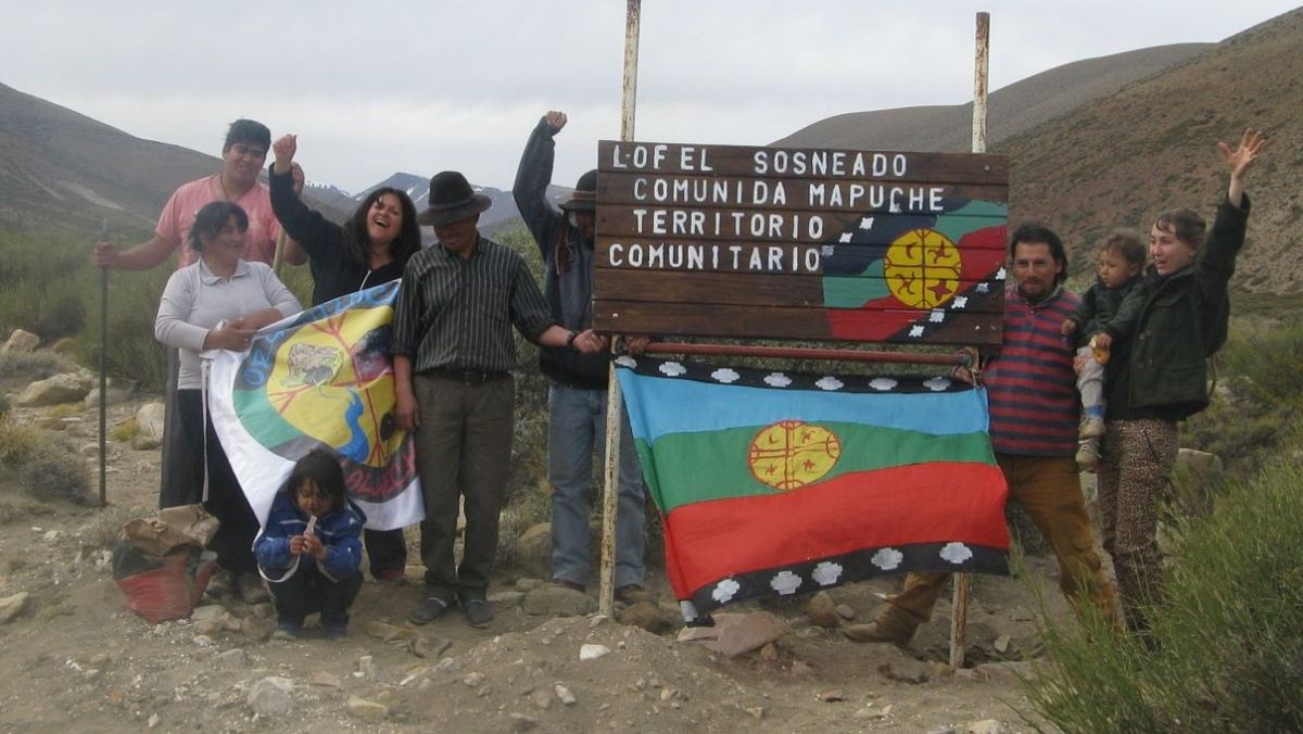 Miembros de la comunidad de El Sosneado (San Rafael) en 2021. Foto: malalweche.