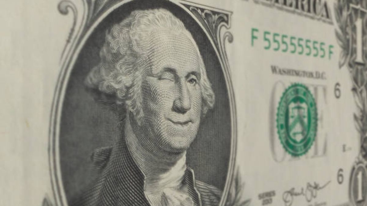 Este billete de 1 dólar tiene un impactante valor en el mercado de la numismática.