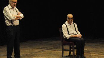 De pie señores: así ovacionaron los 30 años de Educando al nene