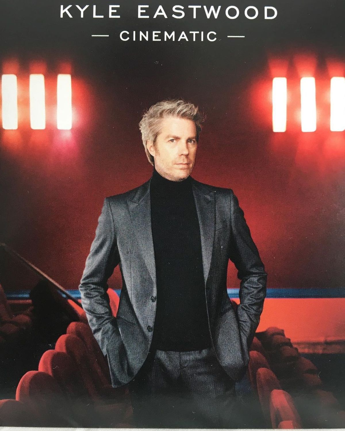 Kyle Eastwood es el hijo mayor del actor. Kyle Eastwood es el hijo mayor del actor.