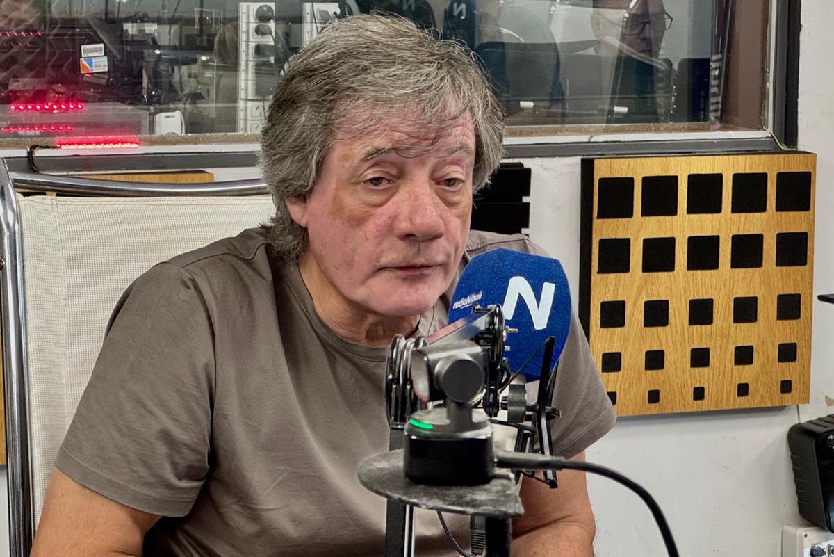 Alejandro Chapini, presidente de Godoy Cruz, en los estudios de Radio Nihuil. Alejandro Chapini, presidente de Godoy Cruz, en los estudios de Radio Nihuil.