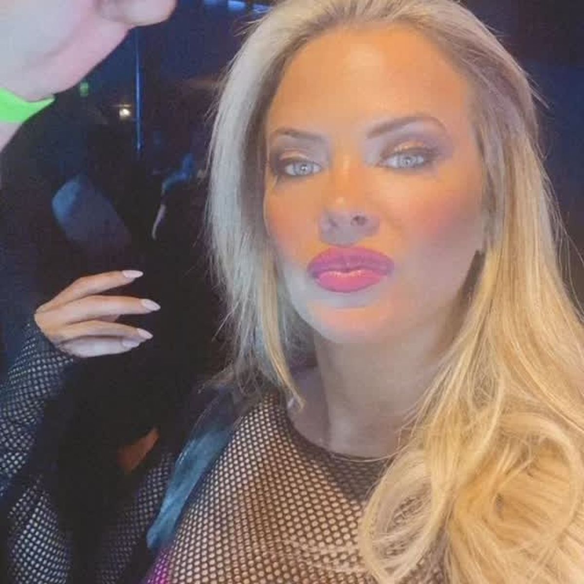 Alejandra Maglietti le copia a Lali Espósito y paraliza la primavera: transparencias, neón y más. Alejandra Maglietti le copia a Lali Espósito y paraliza la primavera: transparencias, neón y más.