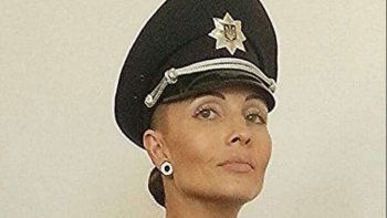 Una mujer policía recibió un escupitajo y murió al poco tiempo