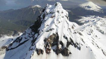 Un andinista argentino y otro chileno murieron cuando ascendían un volcán