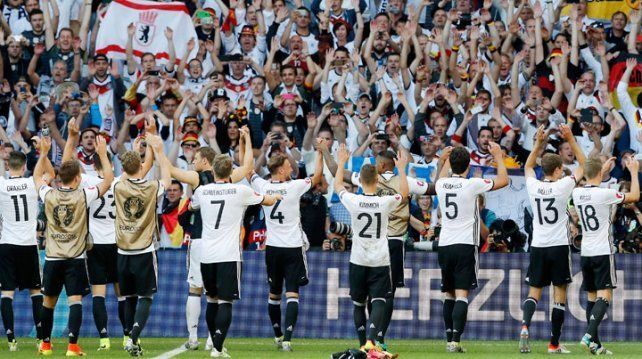 Alemania venció sin atenuantes a Eslovaquia y avanzó a cuartos